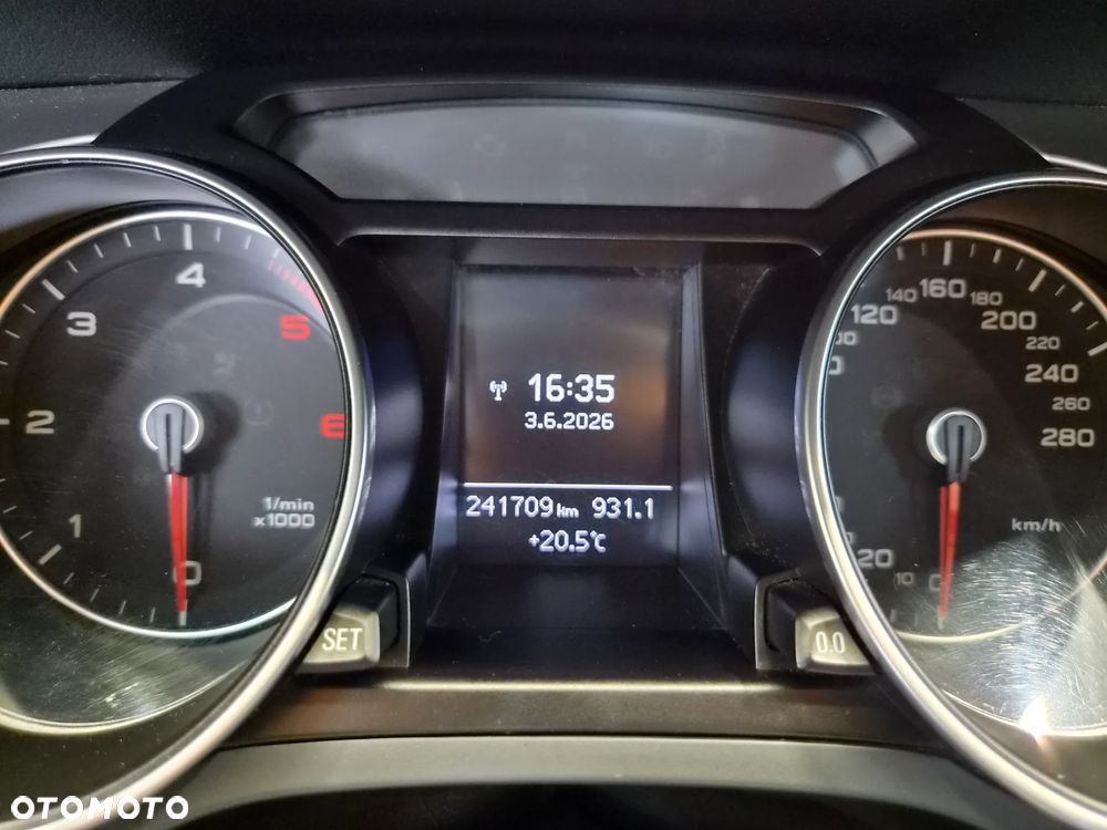 Audi A5 Cabrio - 4