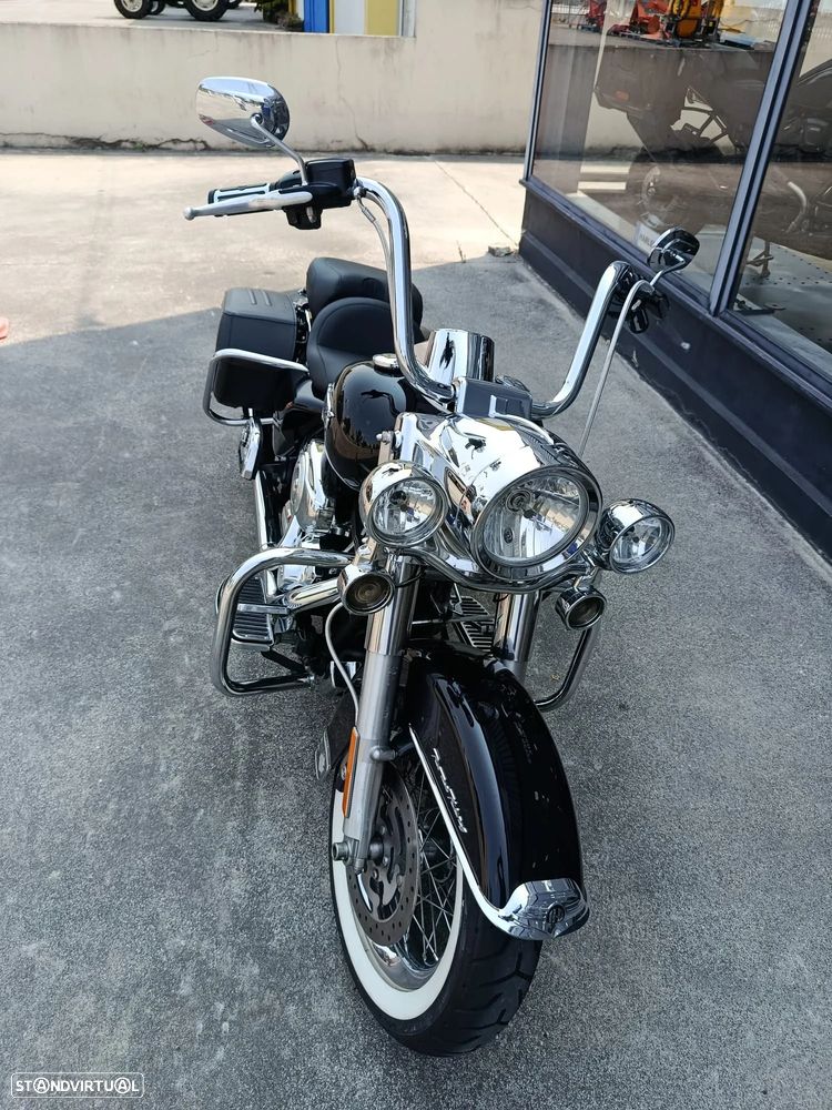 Harley-Davidson Road King Classic - 13