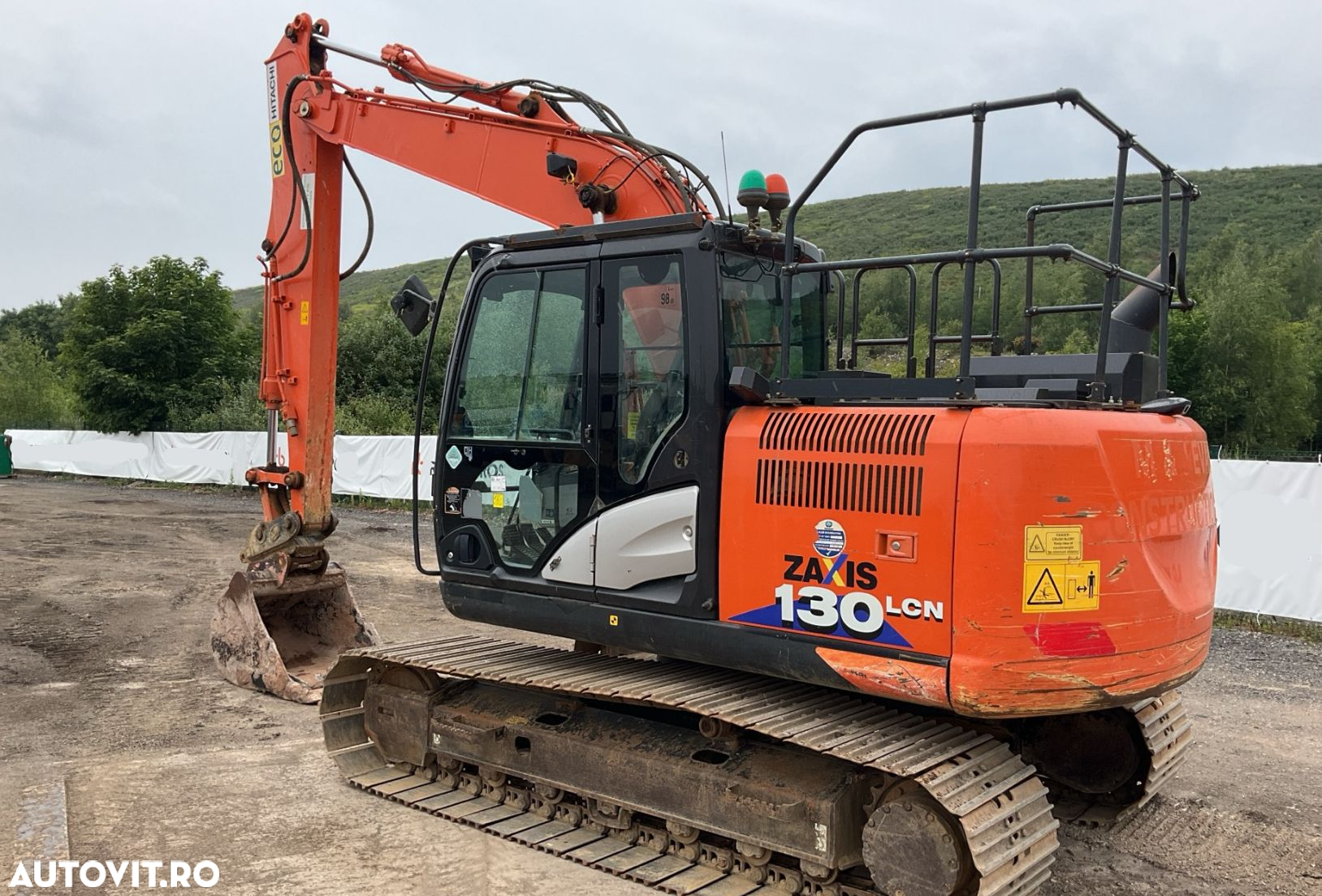 Hitachi ZX130LCN-6 Excavator - 2