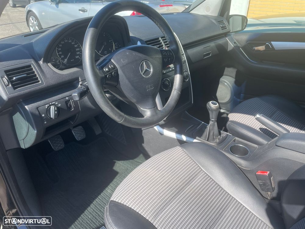Mercedes-Benz A 180 CDi Avantgarde - 4