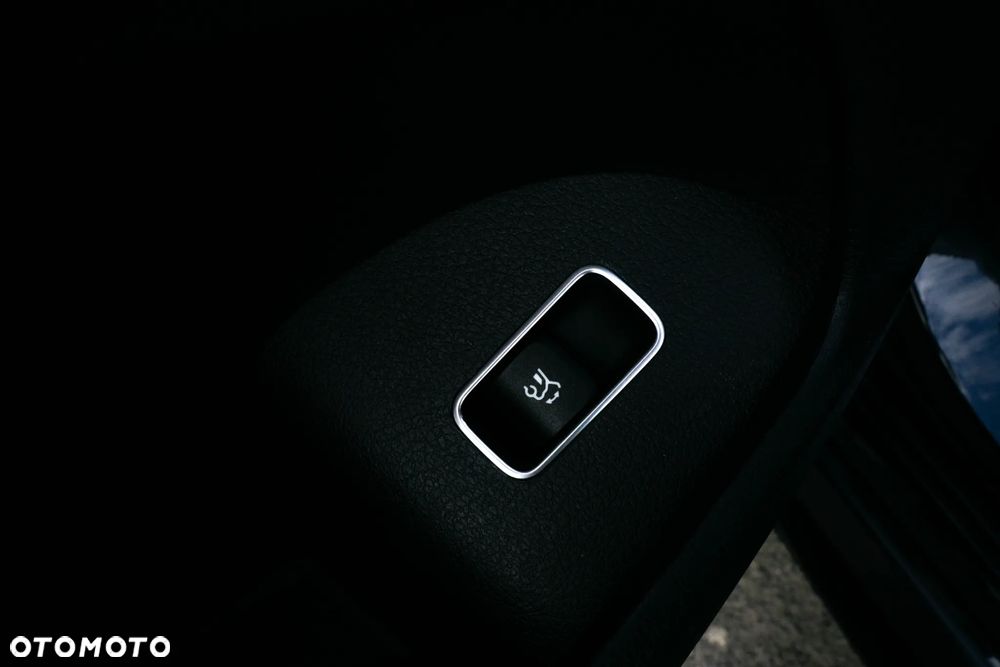 Mercedes-Benz GLE - 31