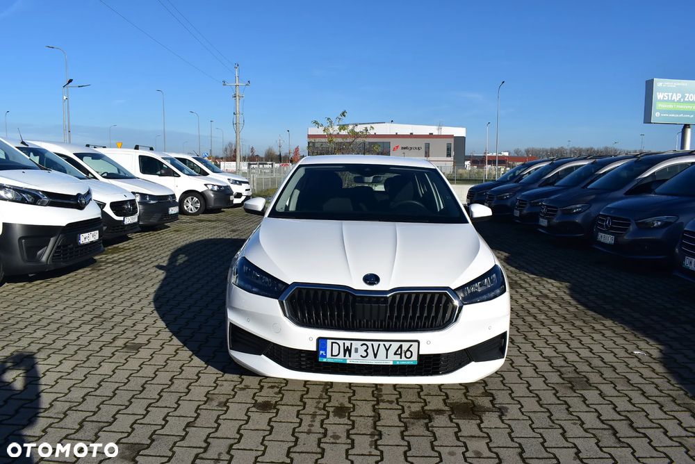 Skoda Fabia 1.0 Ambition - 4