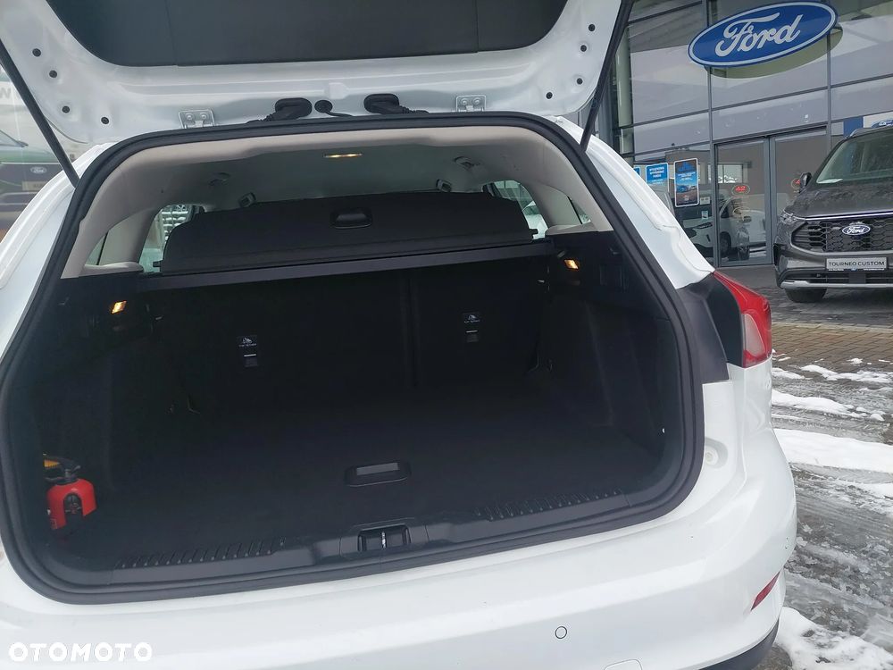 Ford Focus 1.5 EcoBlue Connected - 11