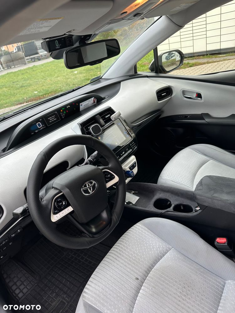 Toyota Prius - 14