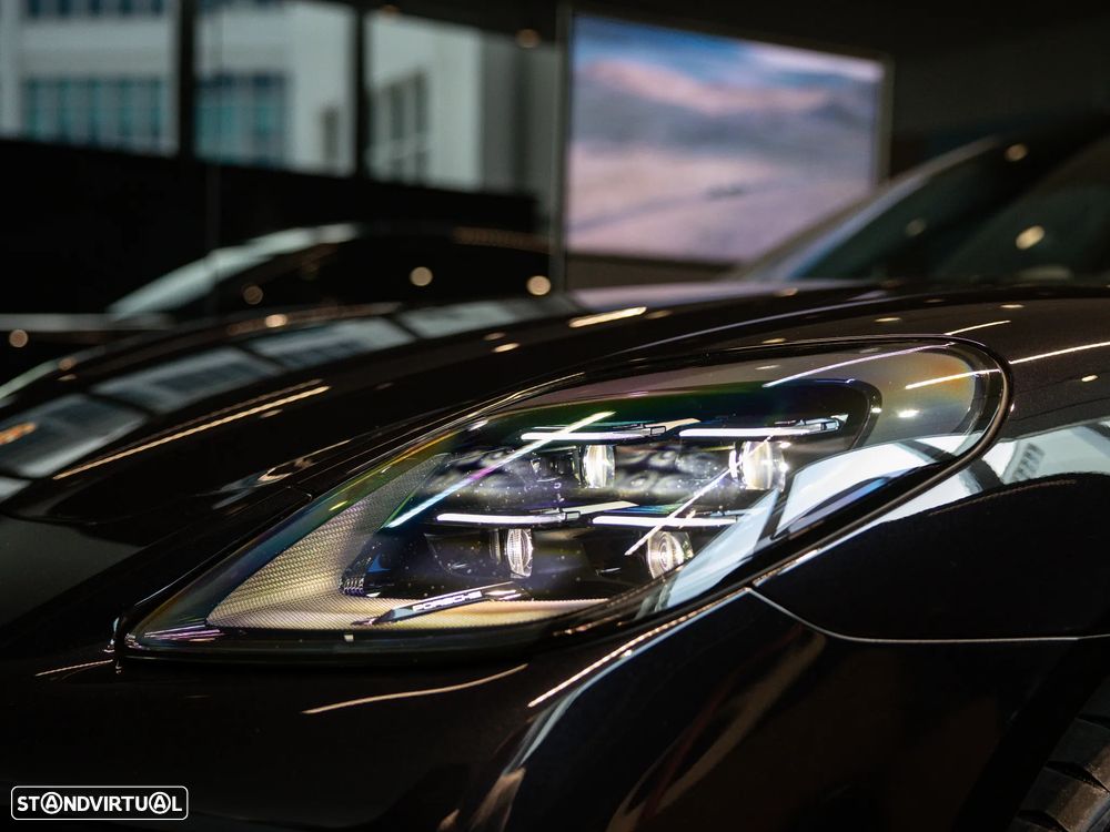 Porsche Panamera 4S E-Hybrid - 16
