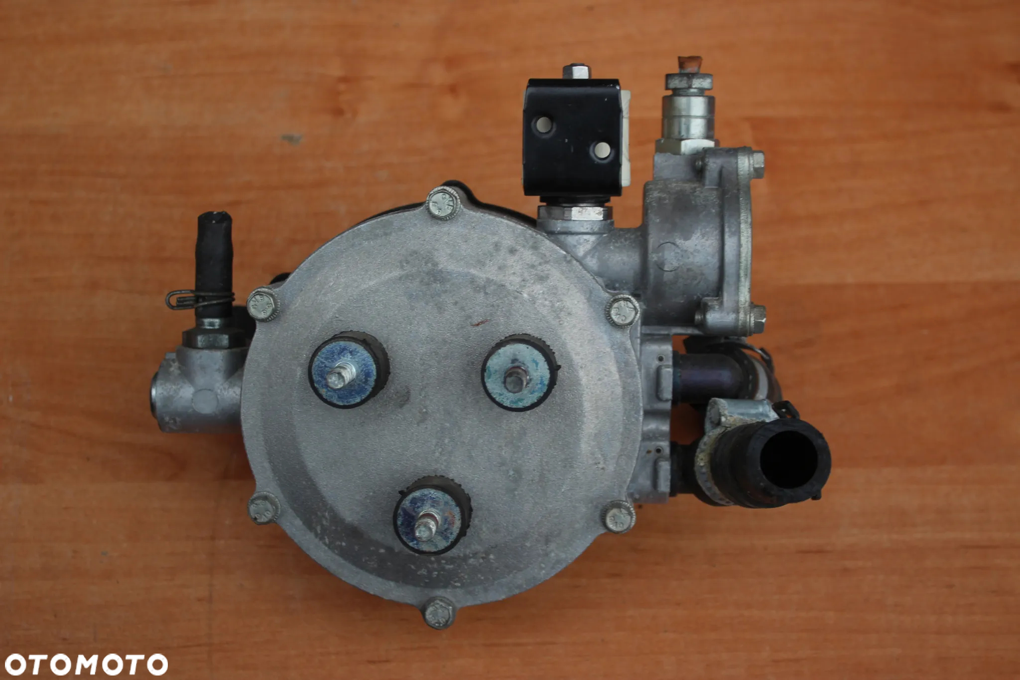 PAROWNIK REDUKTOR GAZU LPG 39168818 - 6