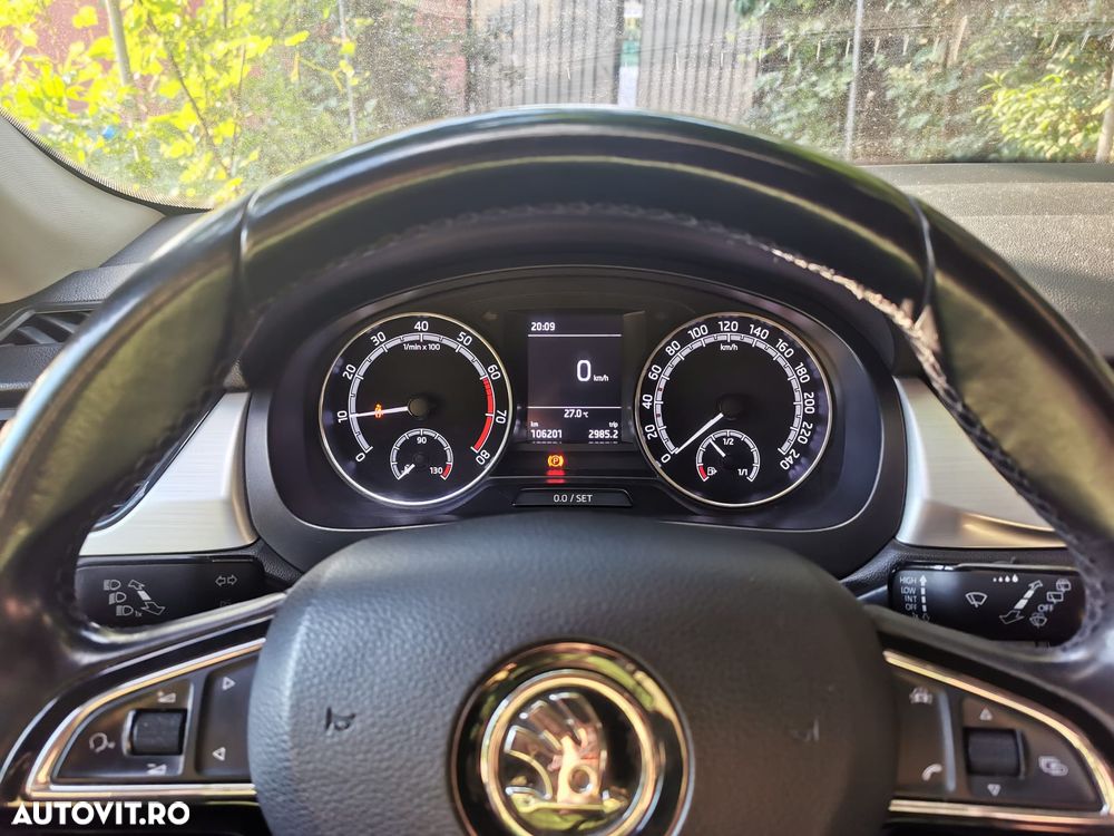 Skoda RAPID 1.0 TSI Ambition - 4