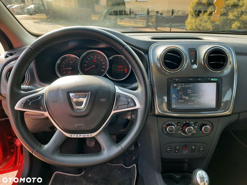 Dacia Sandero Stepway 0.9 TCe Ambiance S&S EU6 - 17