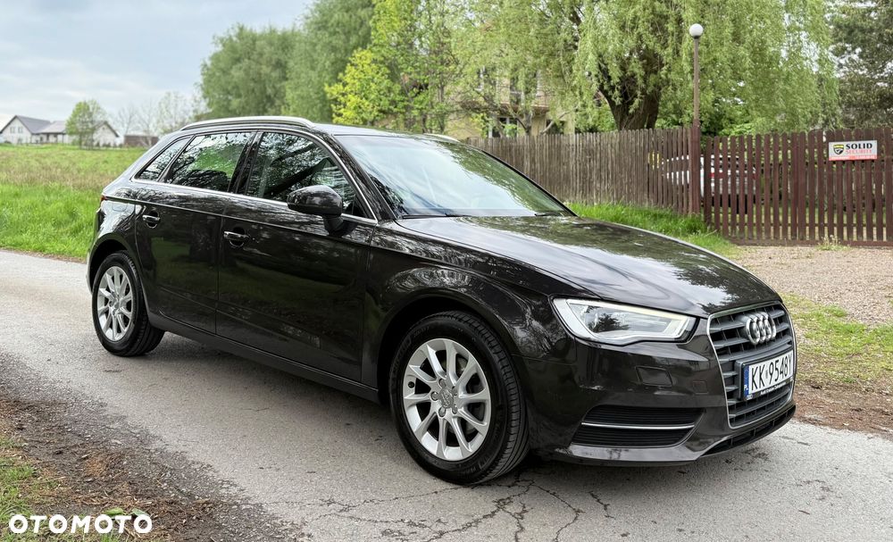 Audi A3 Sportback 1.2 TFSI Attraction S tronic - 5