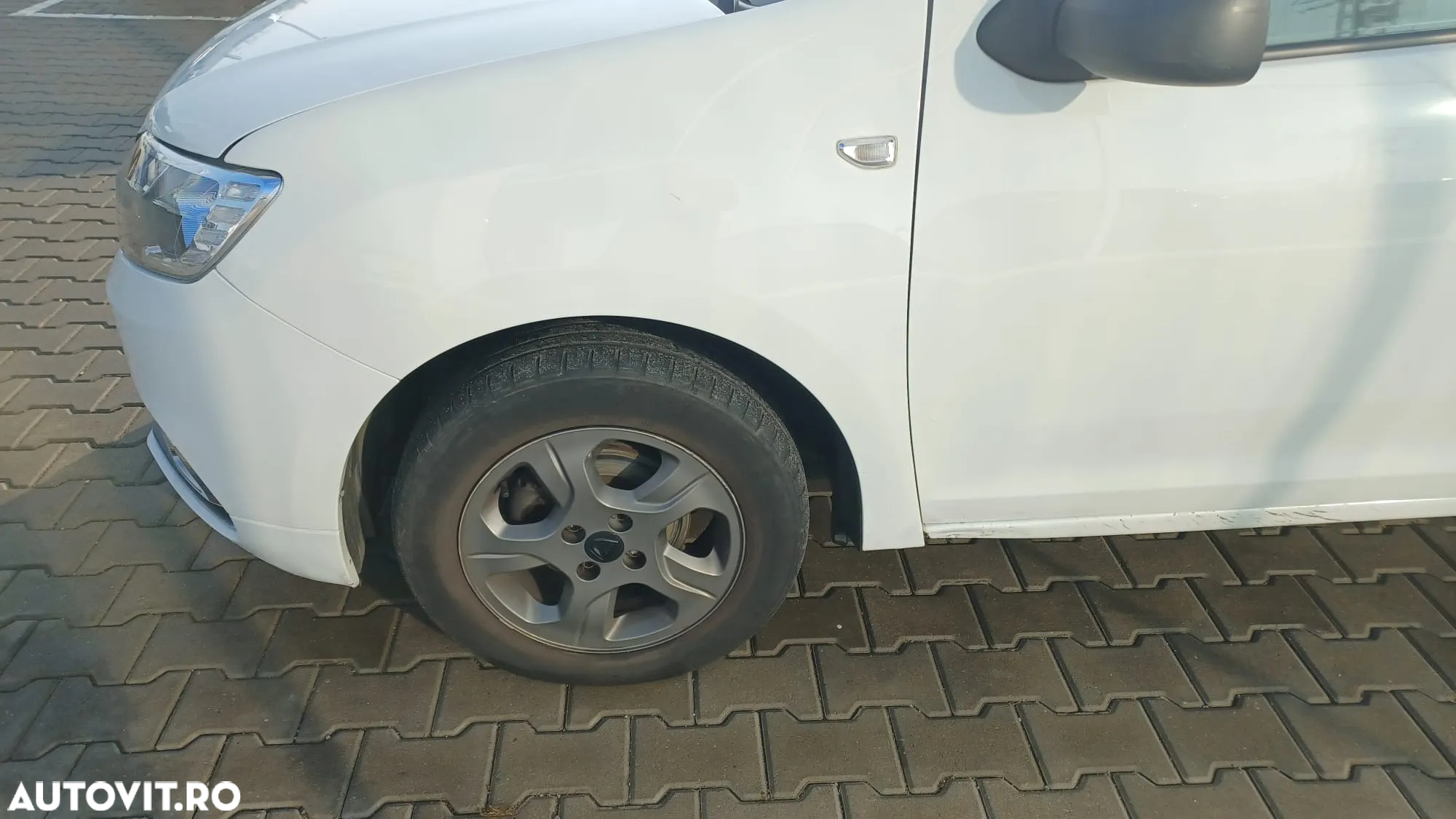 Dacia Sandero 1.5 DCI Laureate - 5