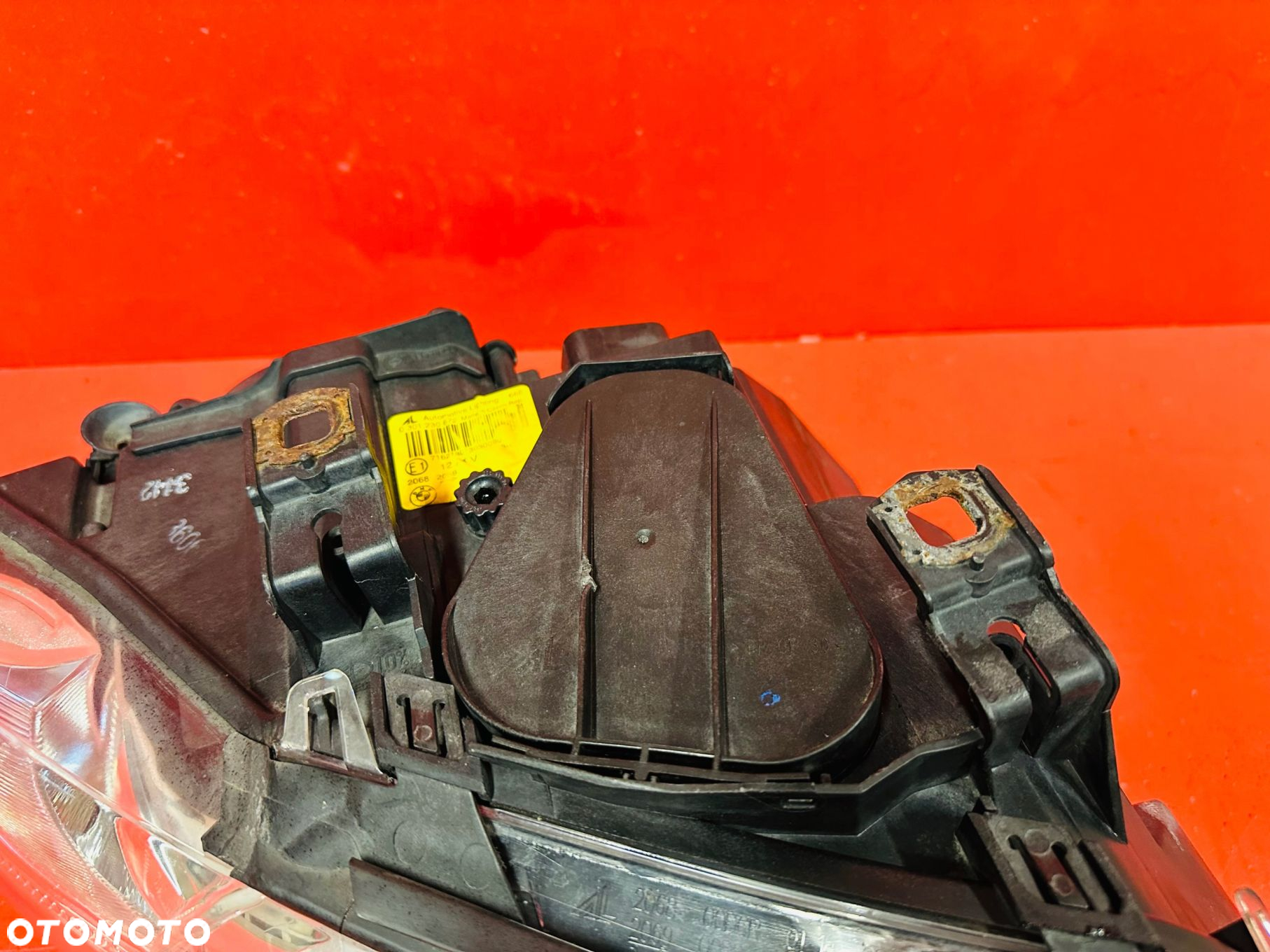 LAMPA PRAWA BMW E92 E93 BI XENON EUROPA STAN BDB KOMPLETNA - 4