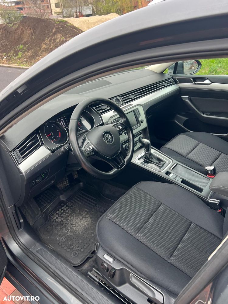 Volkswagen Passat 2.0 TDI DSG Comfortline - 7