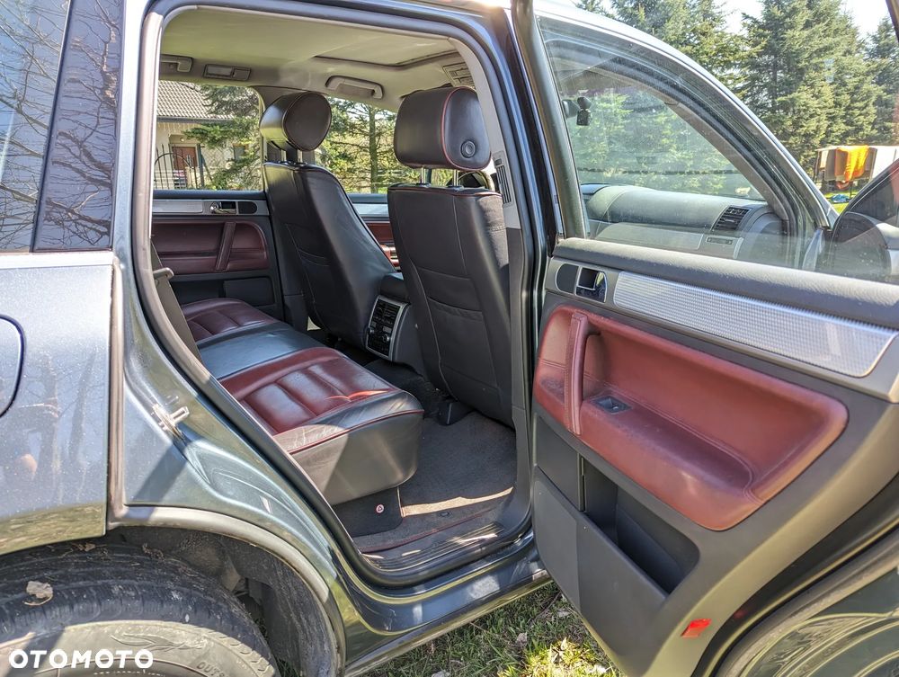 Volkswagen Touareg - 18