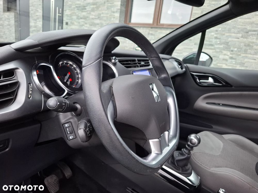 Citroën DS3 BlueHDi 120 Limited Edition 1955 - 19