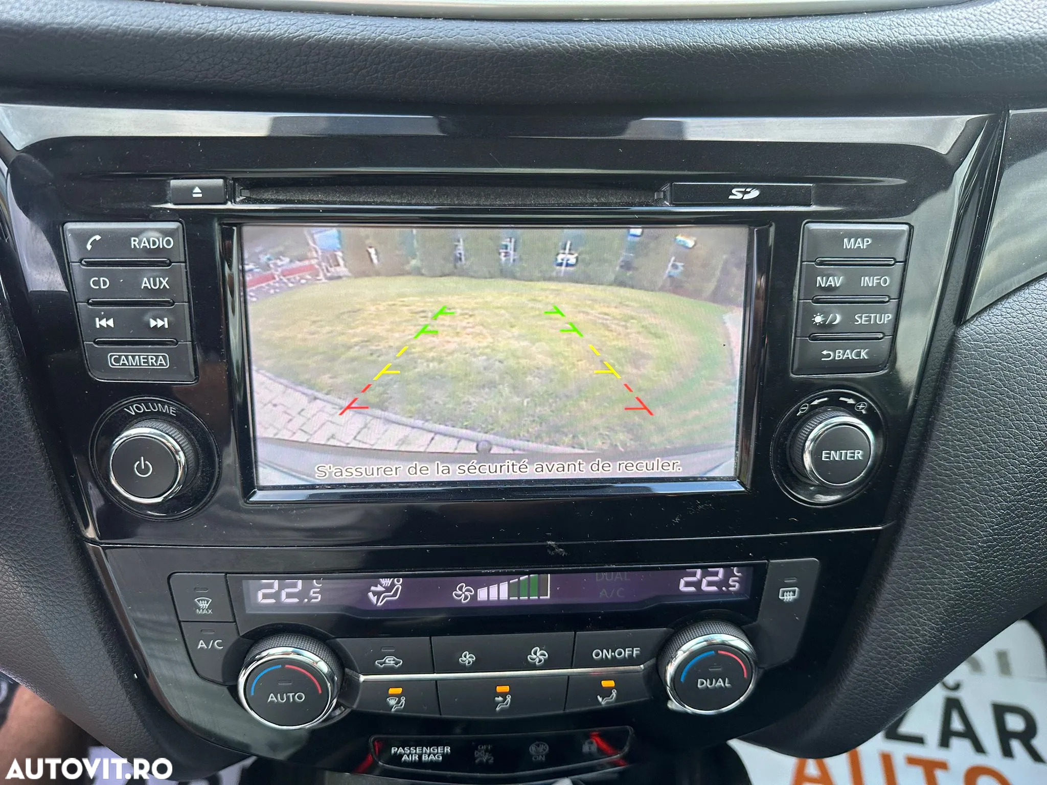 Nissan Qashqai 1.5 DCI Start/Stop N-Connecta - 14