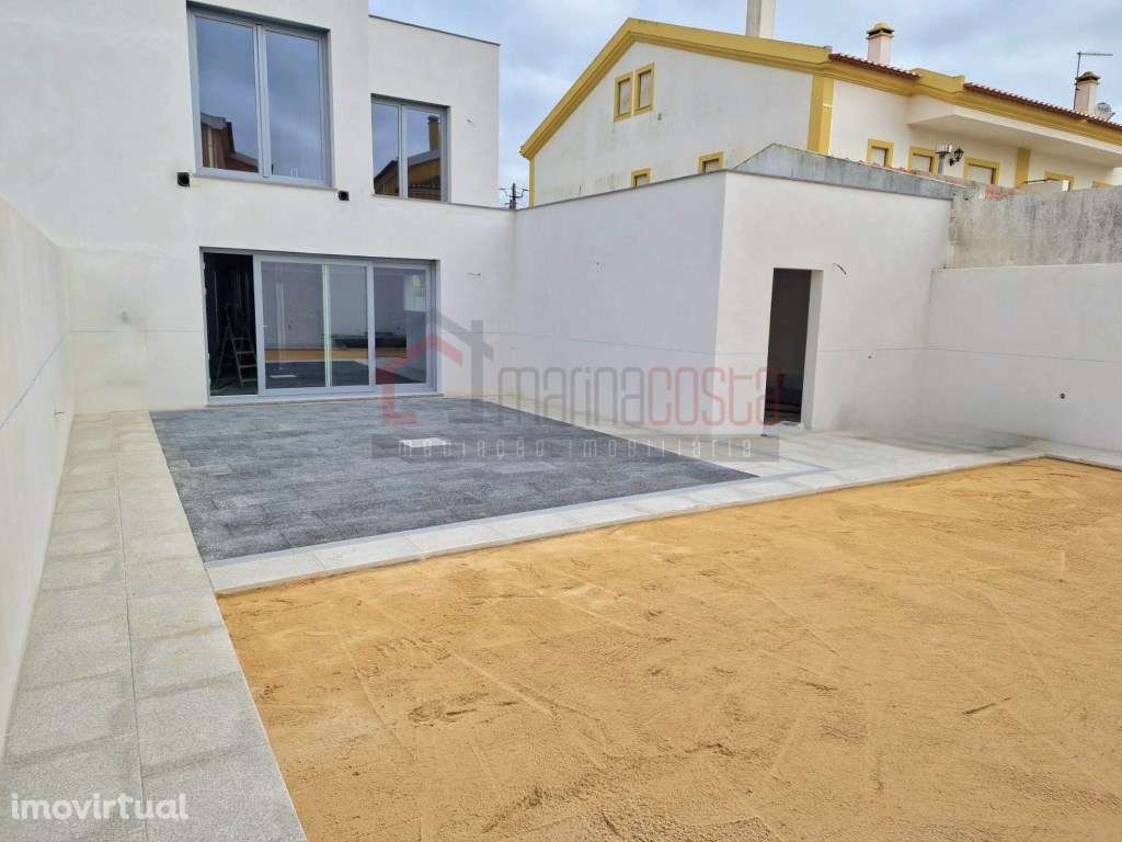 Moradia T4 NOVA com Garagem na Bufarda - Grande imagem: 5/16