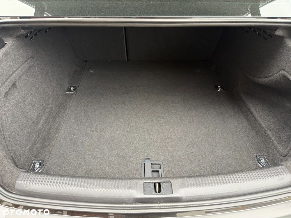 Audi A4 Limousine 1.8 TFSI S line Sportpaket (plus) - 30