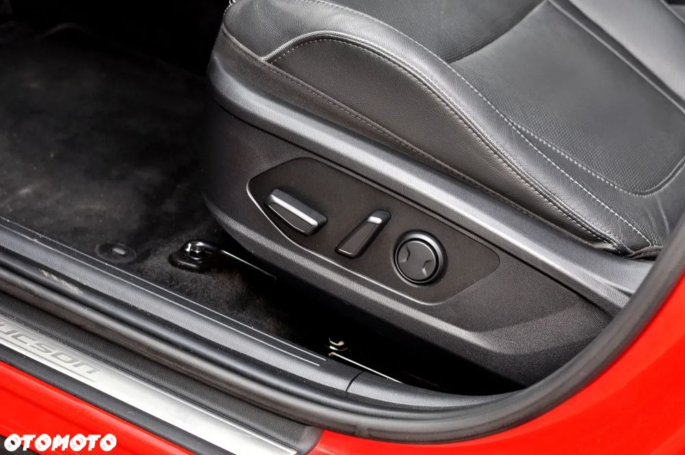 Hyundai Tucson - 24