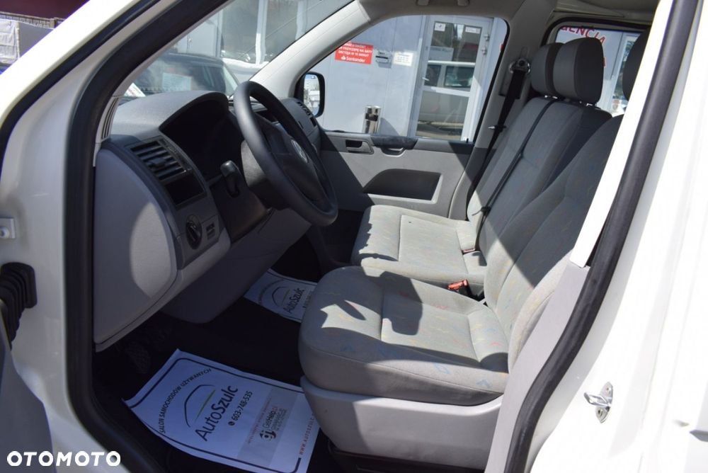 Volkswagen Transporter - 16