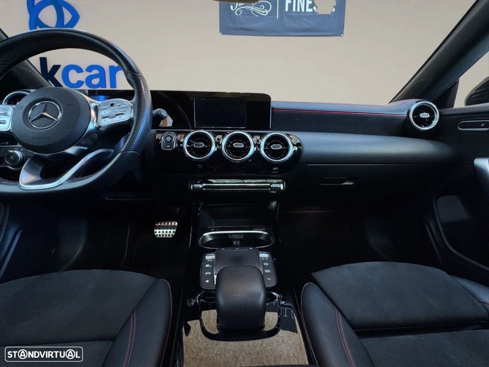 Mercedes-Benz CLA 200 d - 13