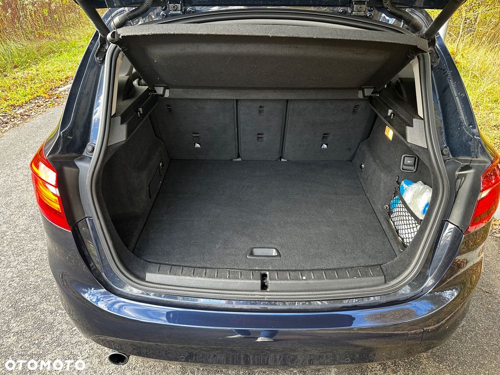 BMW Seria 2 218i - 16