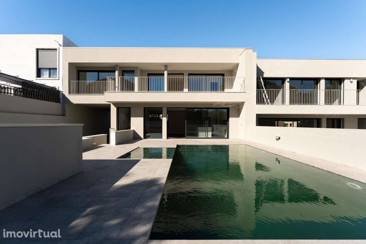 Moradia Geminada T3 com piscina, Leceia, Oeiras - Grande imagem: 3/37
