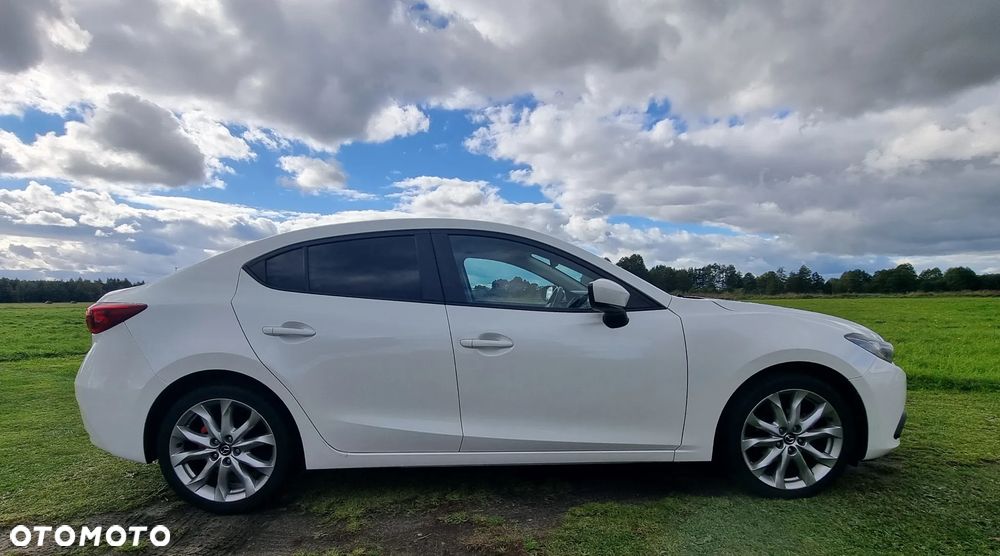 Mazda 3 - 5