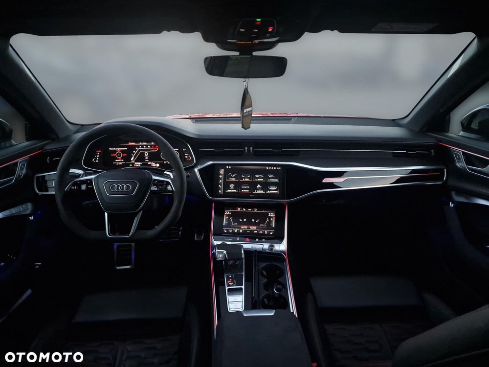 Audi RS6 Avant - 11