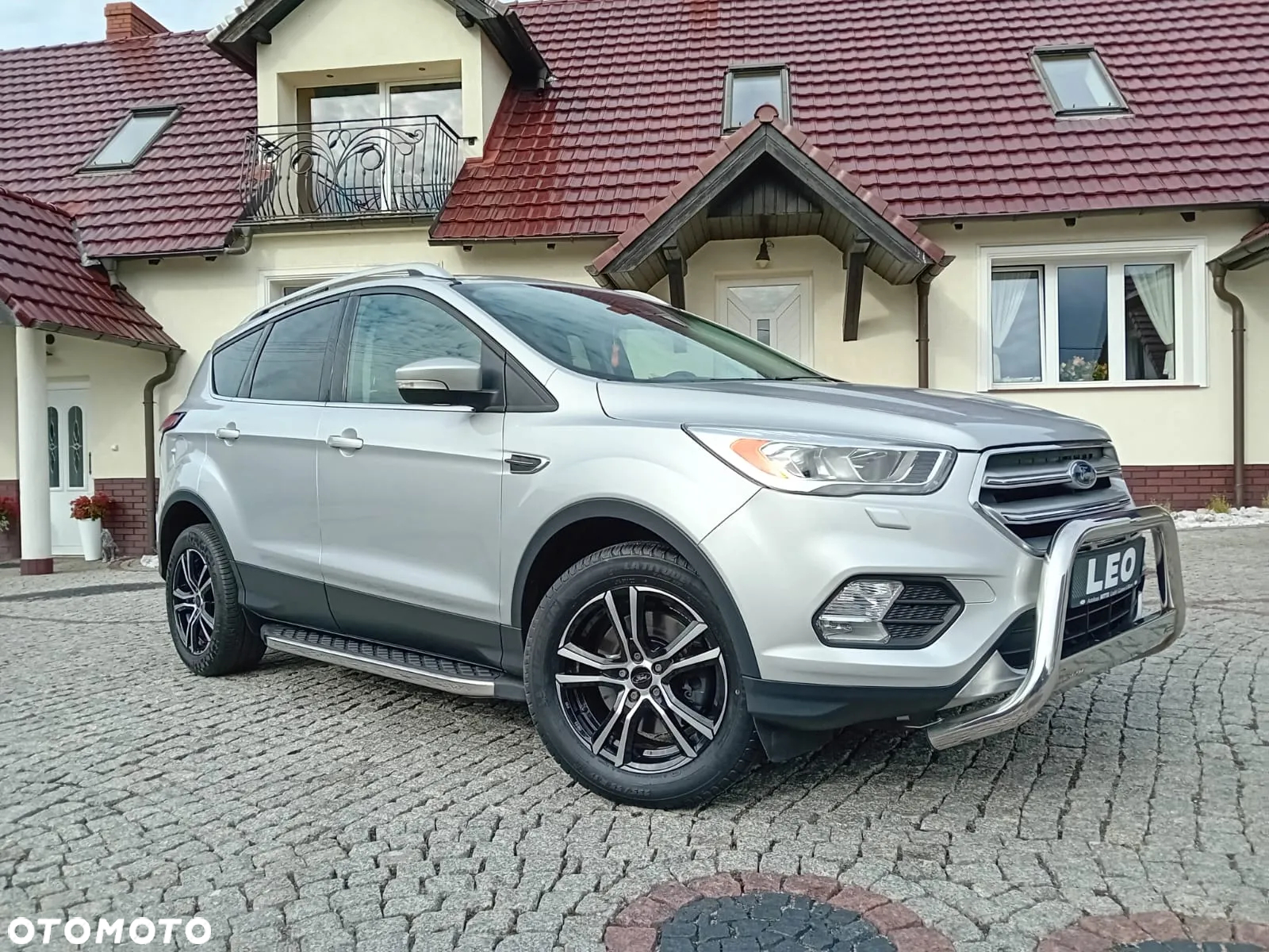 Ford Kuga 2.0 TDCi FWD Titanium - 4