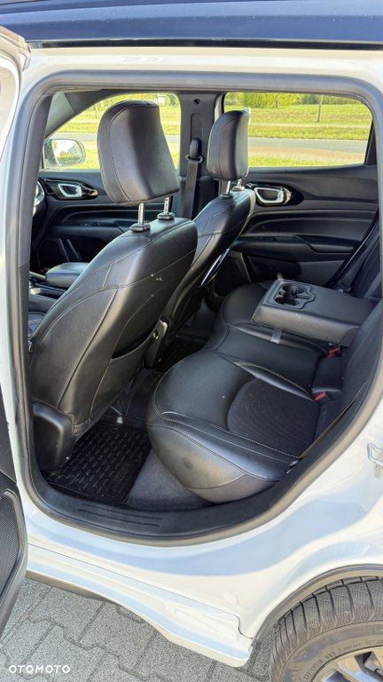 Jeep Compass - 15