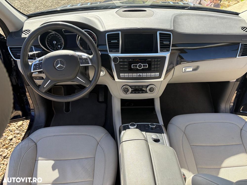 Mercedes-Benz GL - 3