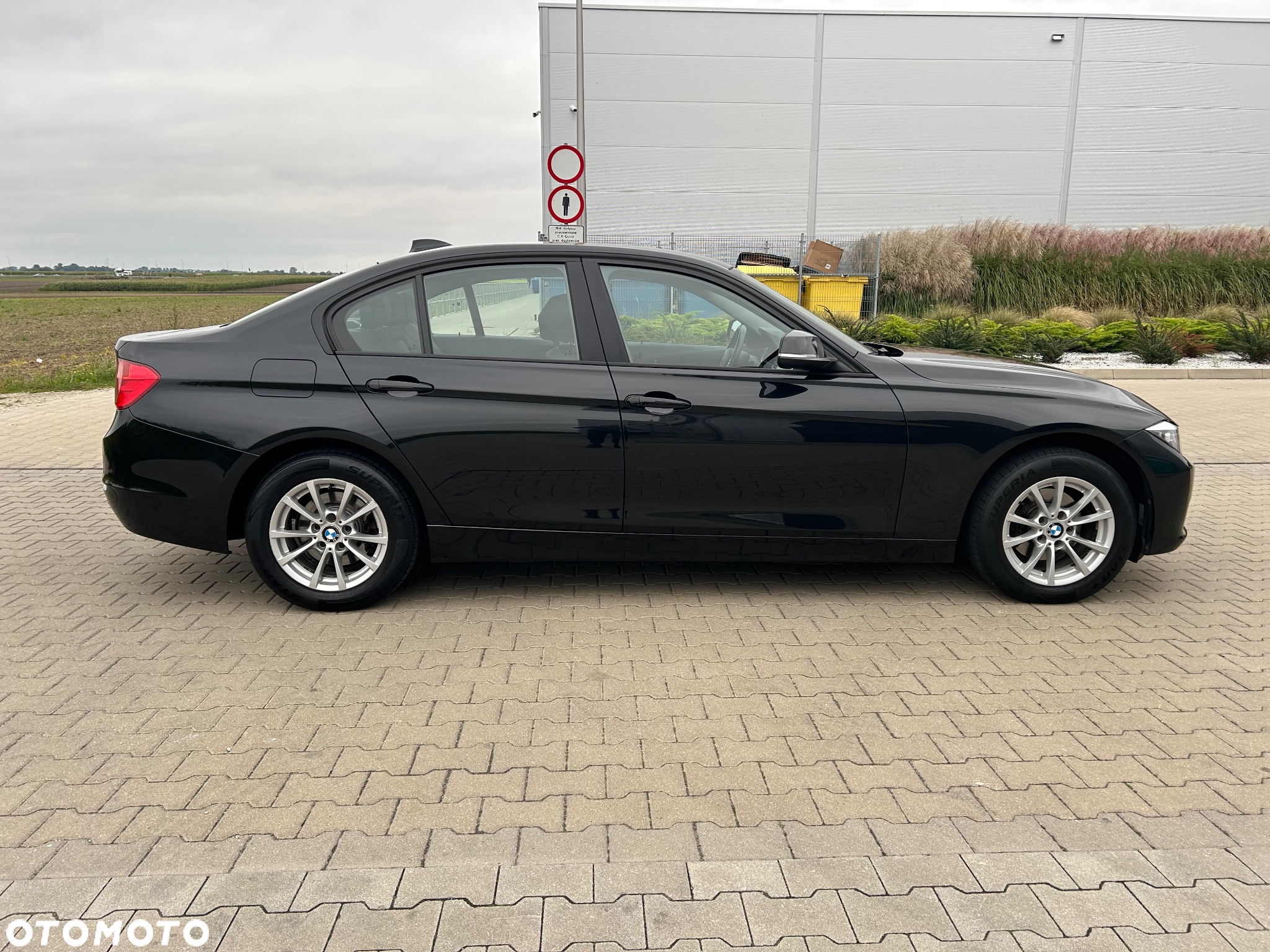BMW Seria 3 316d - 9