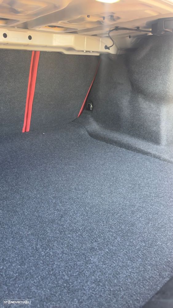 BMW M4 Competition xDrive - 54