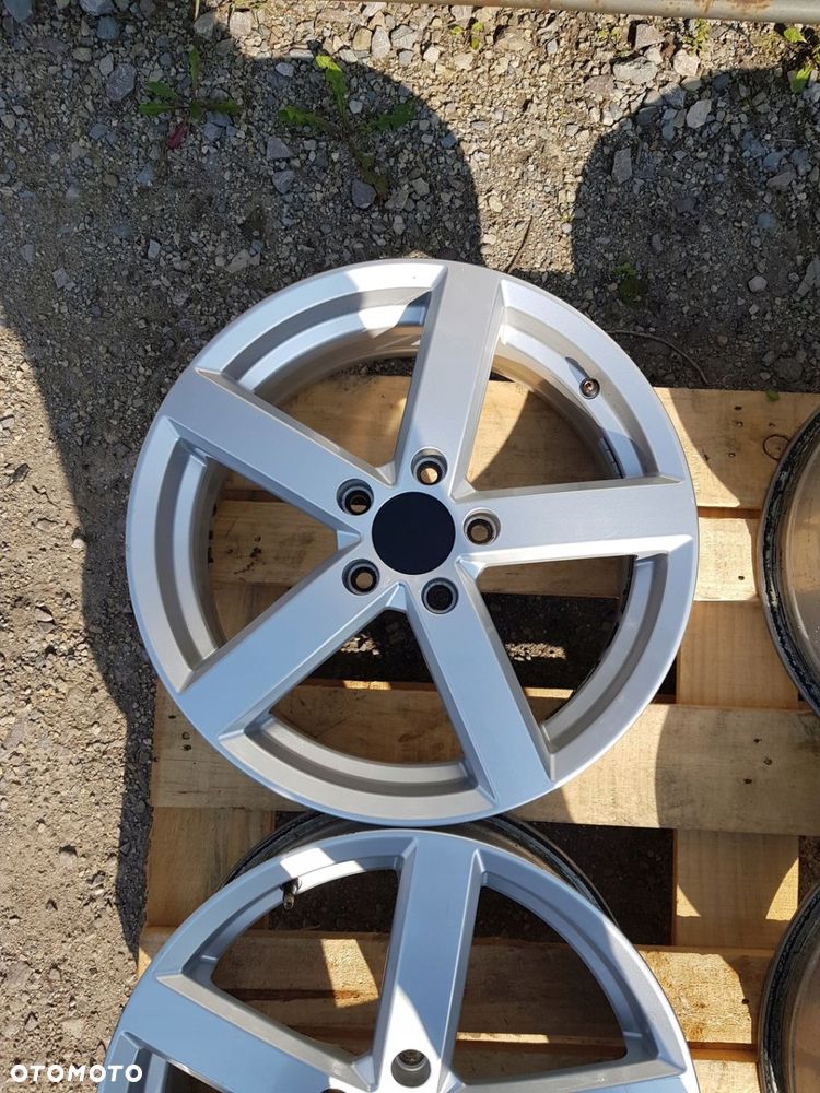 ALUFELGI ETABETA TOYOTA LEXUS 6.5 x 17 5X114.3 ET50 - 6