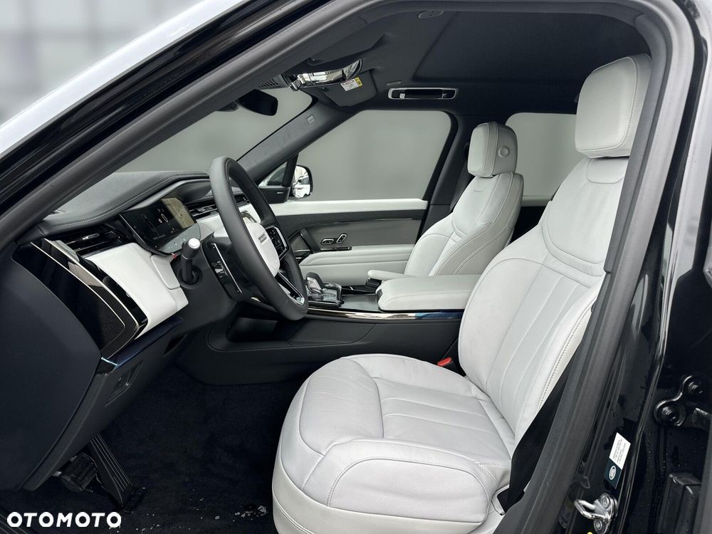 Land Rover Range Rover Sport - 11