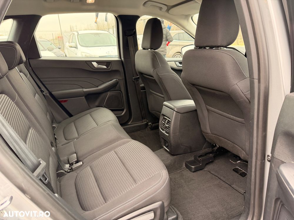 Ford Kuga 2.5 Duratec FHEV TITANIUM - 10