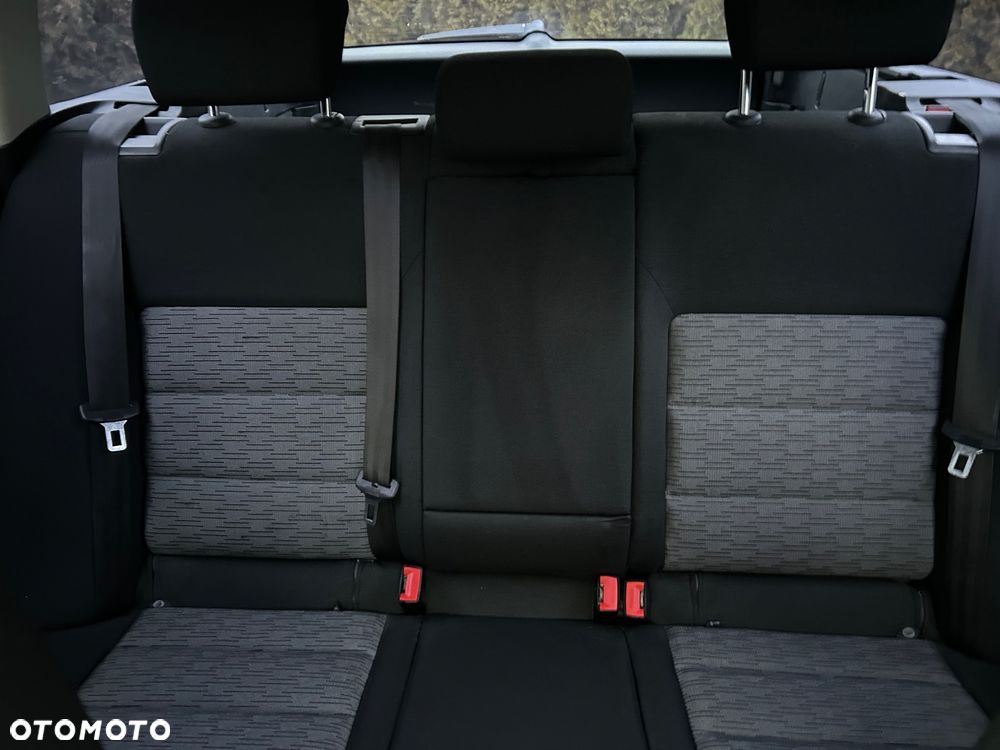 Skoda Octavia 1.6 Active - 10