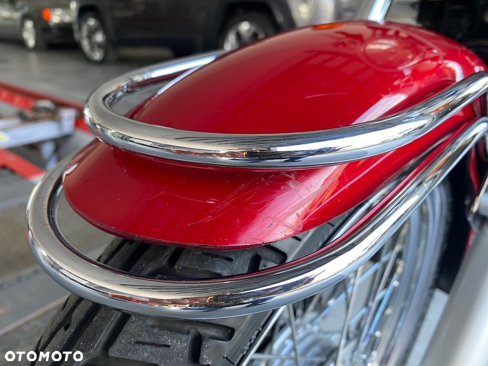 Suzuki Intruder - 33