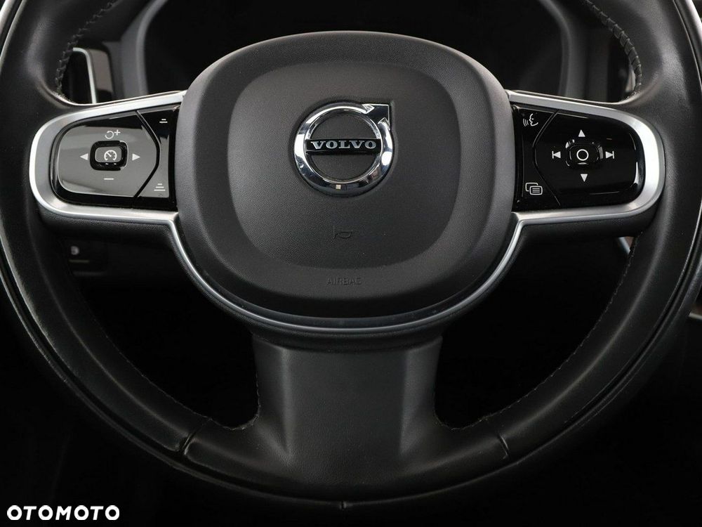 Volvo XC 60 T6 AWD Recharge Geartronic Inscription - 22