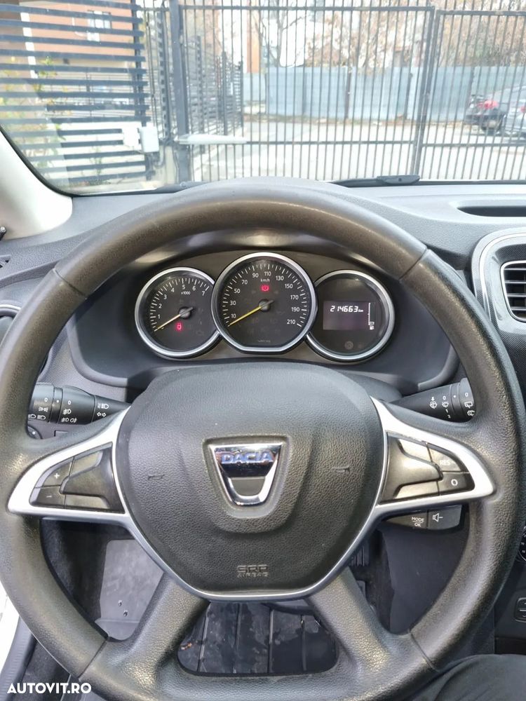 Dacia Logan 1.5 90CP Laureate - 9