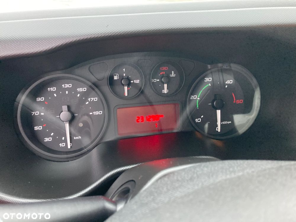 Iveco Iveco daily 35C13 rama do zabudowy 2015r - 4