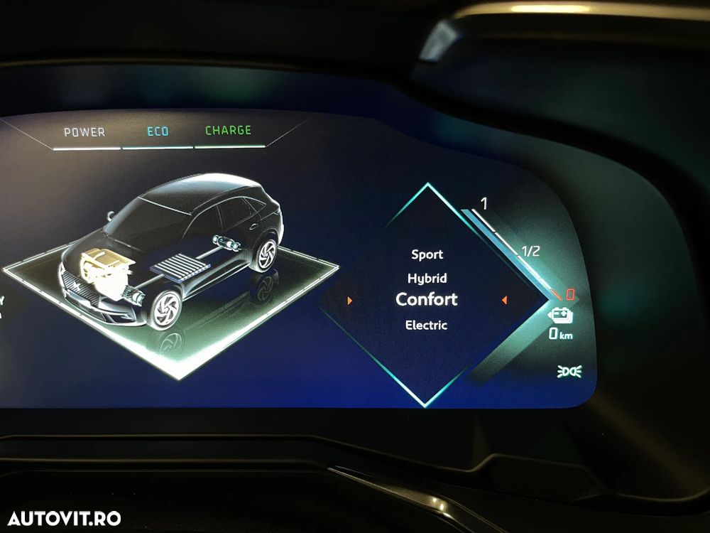 DS Automobiles DS 7 Crossback 1.6 PHeV AWD 300 EAT8 OPERA - 40