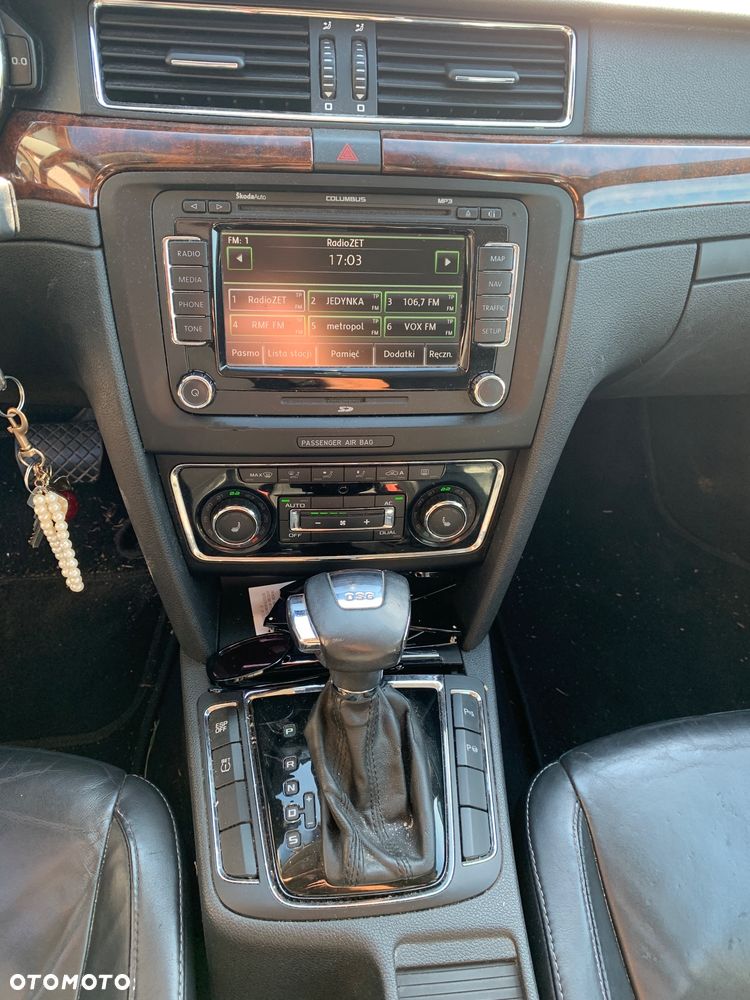 Skoda Superb 2.0 TDI Elegance DSG - 10