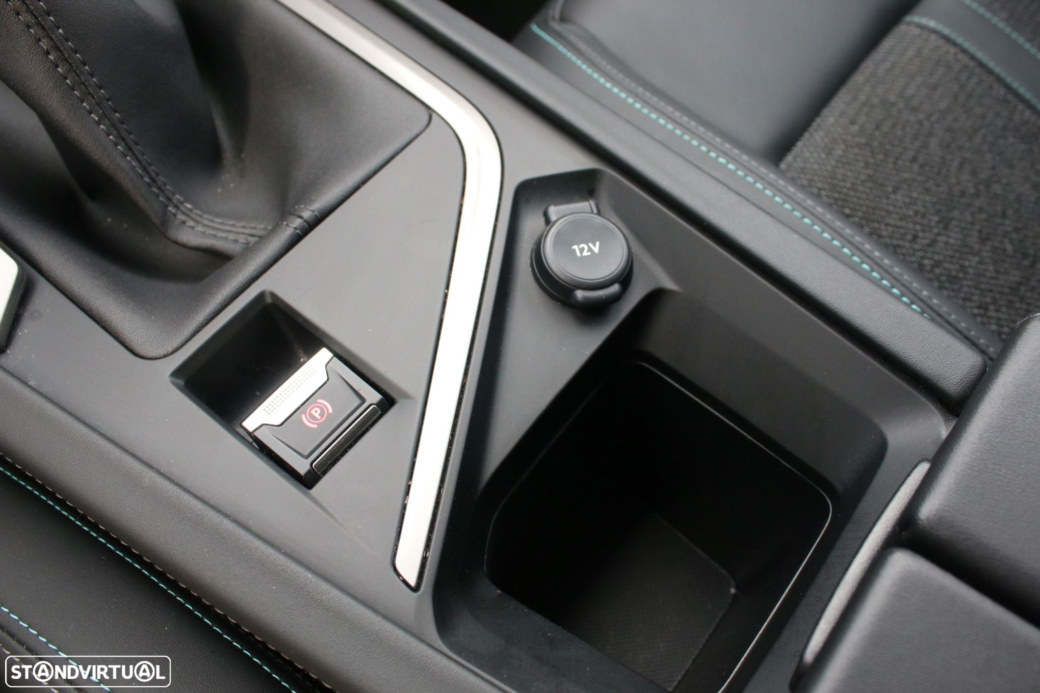 Peugeot 308 1.2 PureTech Allure - 37