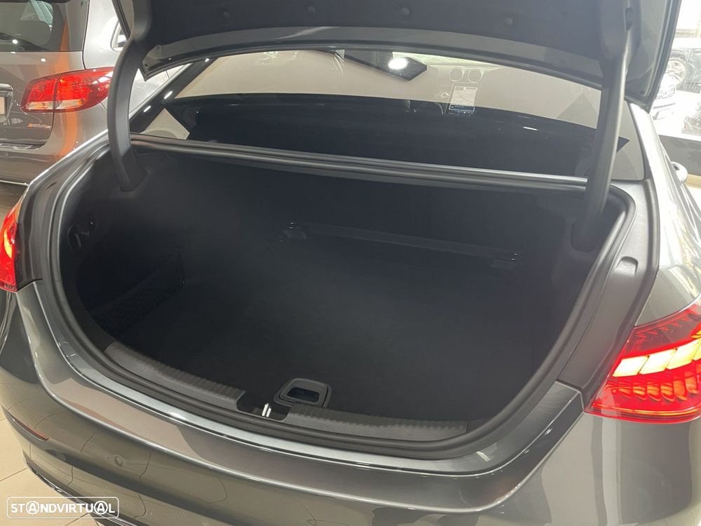 Mercedes-Benz C 220 d Avantgarde - 57