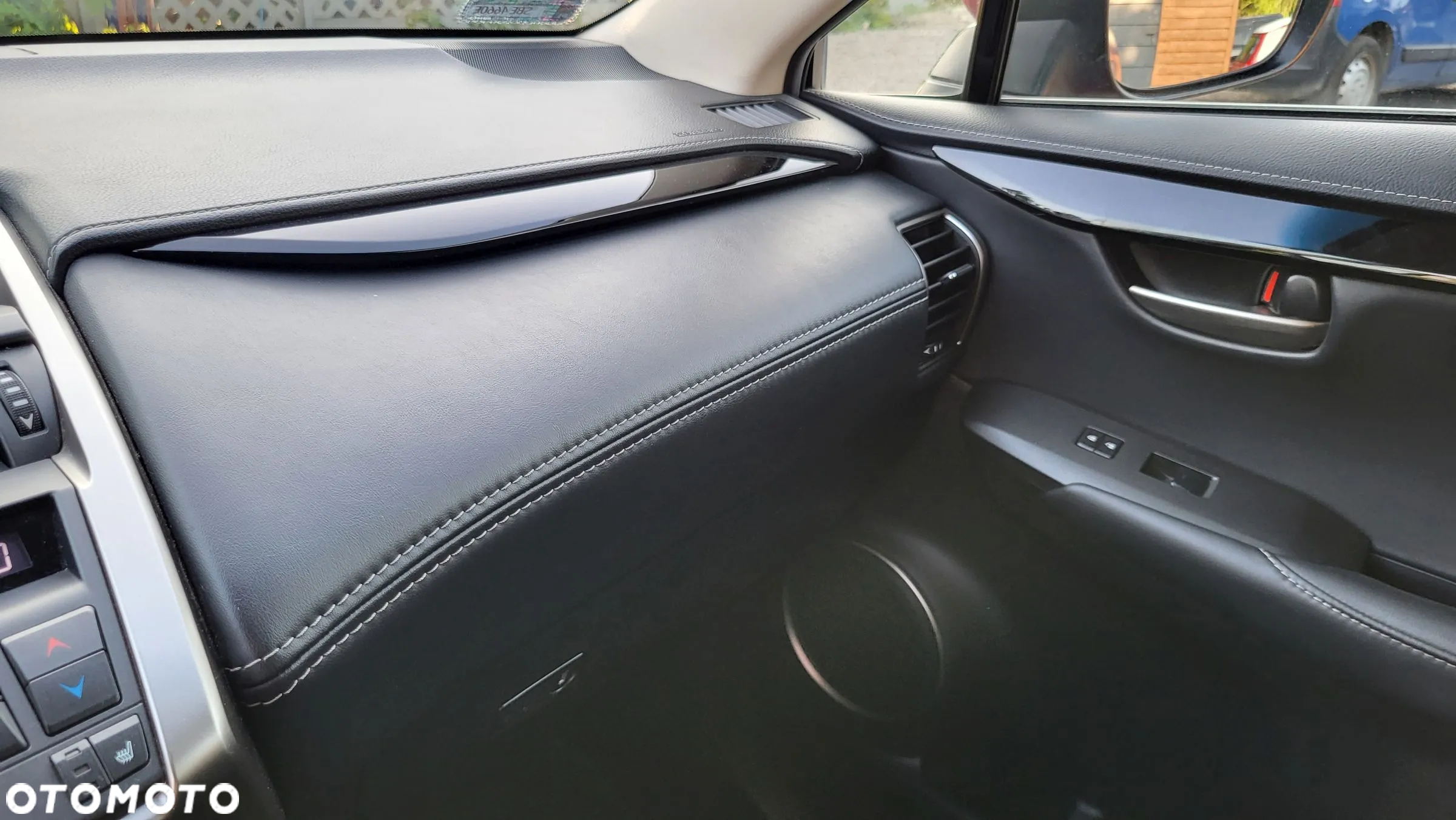 Lexus NX 200t Comfort AWD - 30