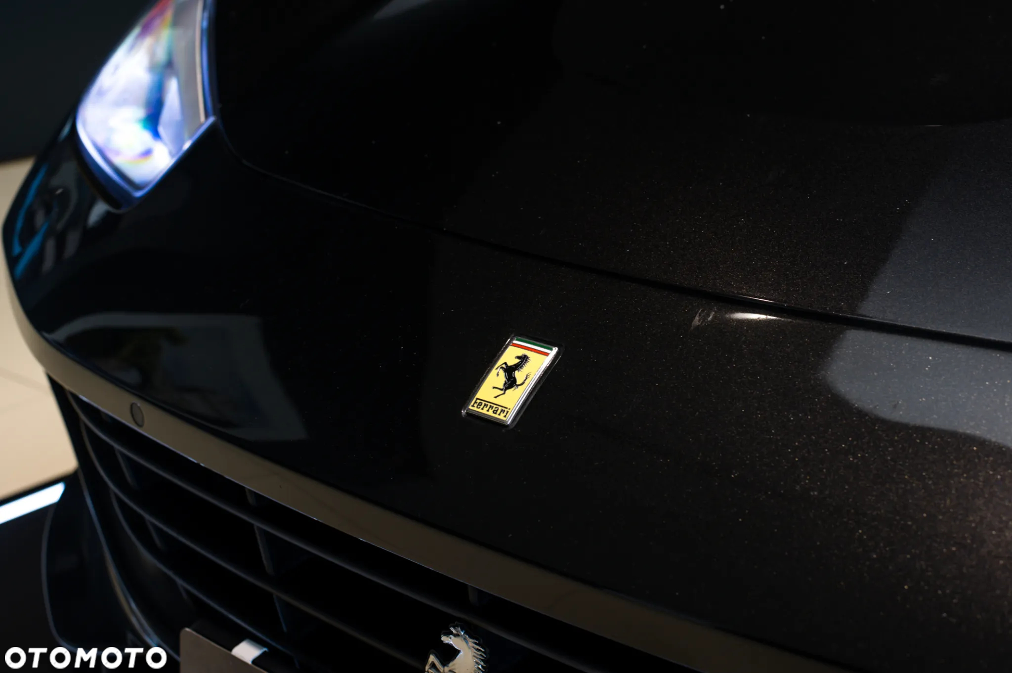 Ferrari GTC4Lusso - 6