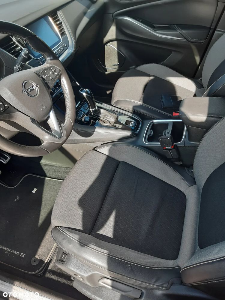 Opel Grandland X 1.2 T GPF Innovation S&S - 24