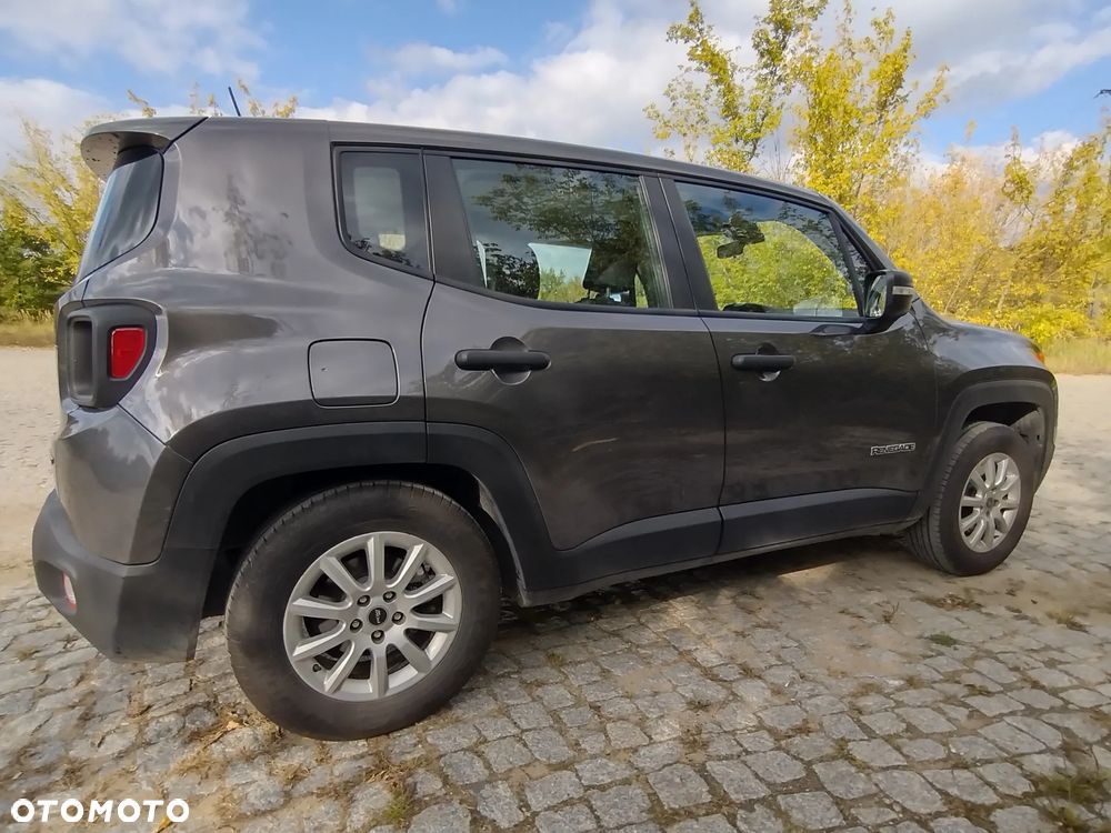 Jeep Renegade 1.6 E-TorQ Sport FWD - 9