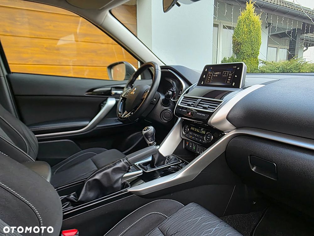 Mitsubishi Eclipse Cross 1.5 T-MIVEC ClearTec 2WD Diamant Edition Plus - 30